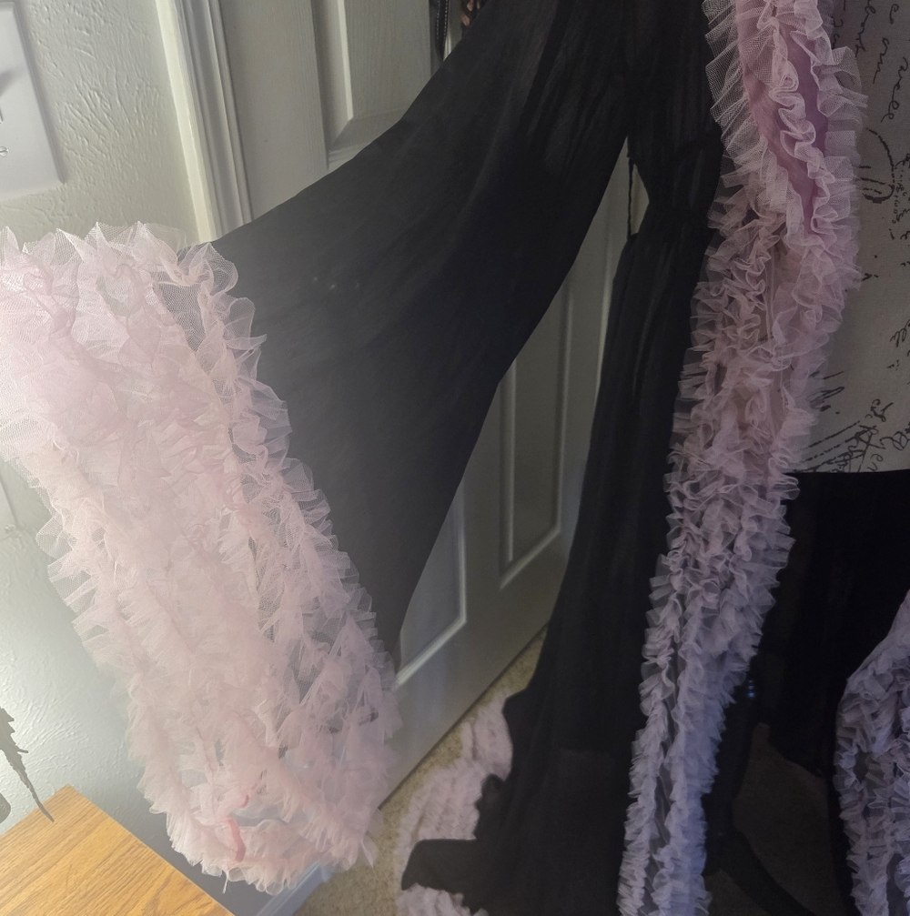 Dolls Kill Black and light purple Sheer Robe size XL - Picture 4 of 6